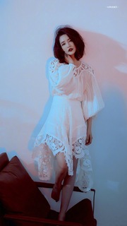 Qin Li feet photo 3