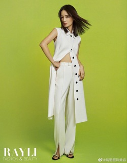Qin Li feet photo 20