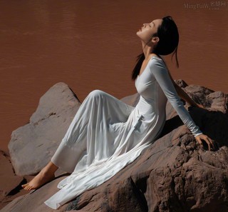 Qin Li feet photo 16