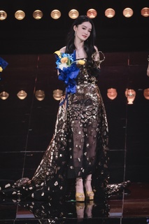 Qin Li feet photo 8