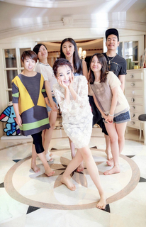Qing Xu feet photo 11