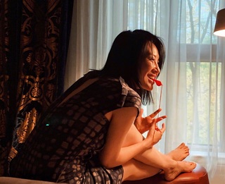 Qing Xu feet photo 20
