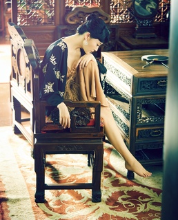 Qing Xu feet photo 18