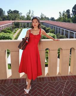 Qiyu Zhou feet photo thumbnail