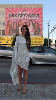 Qiyu Zhou feet photo thumbnail