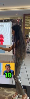 Qiyu Zhou feet photo thumbnail