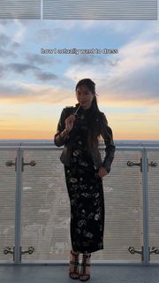 Qiyu Zhou feet photo 1