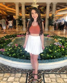 QuarterJade feet photo thumbnail