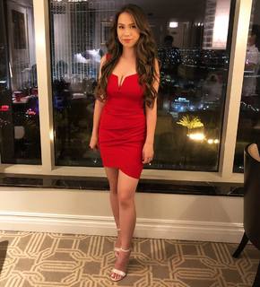 QuarterJade feet photo thumbnail