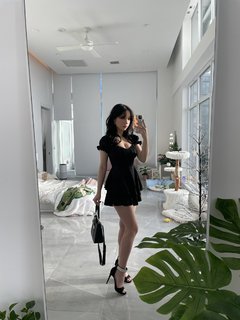 QuarterJade feet photo thumbnail