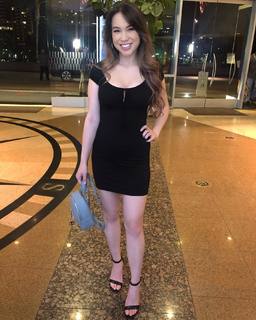 QuarterJade feet photo thumbnail