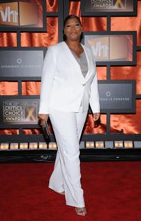 Queen Latifah feet photo thumbnail