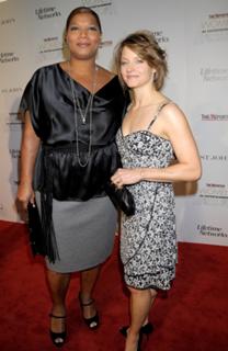 Queen Latifah feet photo thumbnail