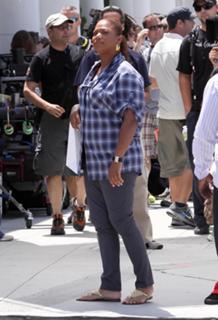 Queen Latifah feet photo thumbnail