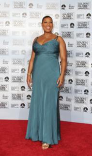 Queen Latifah feet photo thumbnail