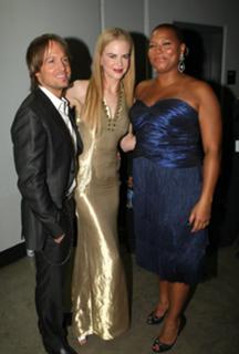 Queen Latifah feet photo thumbnail