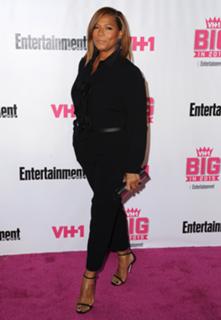 Queen Latifah feet photo thumbnail