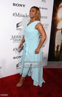 Queen Latifah feet photo thumbnail