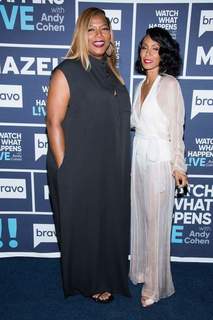 Queen Latifah feet photo thumbnail