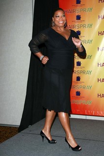 Queen Latifah feet photo thumbnail