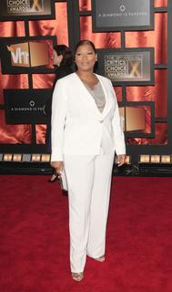 Queen Latifah feet photo thumbnail