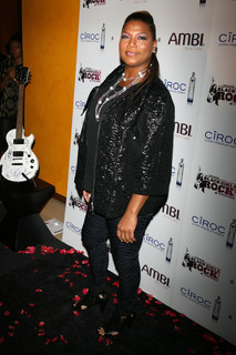 Queen Latifah feet photo thumbnail