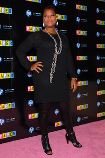 Queen Latifah feet photo thumbnail