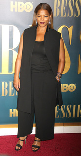 Queen Latifah feet photo thumbnail