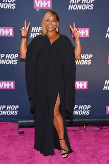 Queen Latifah feet photo thumbnail