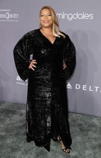 Queen Latifah feet photo thumbnail