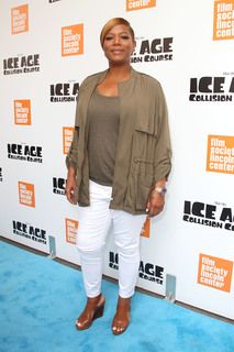 Queen Latifah feet photo thumbnail