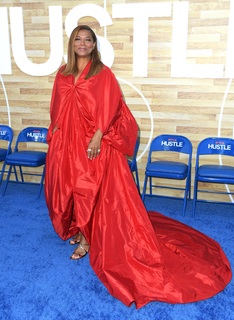 Queen Latifah feet photo thumbnail