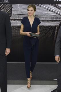 Queen Letizia of Spain feet photo thumbnail