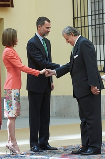 Queen Letizia of Spain feet photo thumbnail