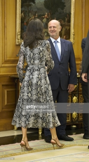 Queen Letizia of Spain feet photo thumbnail