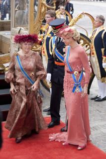 Queen Máxima of the Netherlands feet photo thumbnail