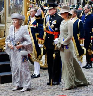 Queen Máxima of the Netherlands feet photo thumbnail