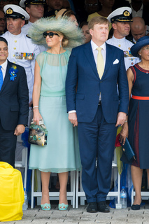 Queen Máxima of the Netherlands feet photo thumbnail