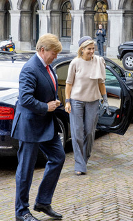Queen Máxima of the Netherlands feet photo thumbnail