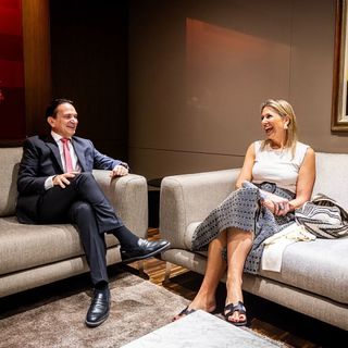 Queen Máxima of the Netherlands feet photo thumbnail