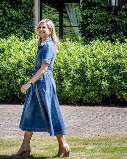 Queen Máxima of the Netherlands feet photo 4