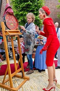 Queen Máxima of the Netherlands feet photo 8