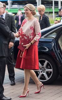 Queen Máxima of the Netherlands feet photo 3