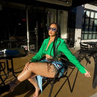 Queen Naija feet photo thumbnail