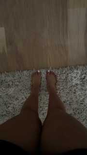 Queen Naija feet photo thumbnail