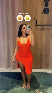 Queen Naija feet photo thumbnail