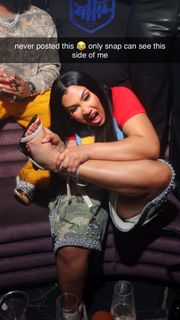 Queen Naija feet photo thumbnail