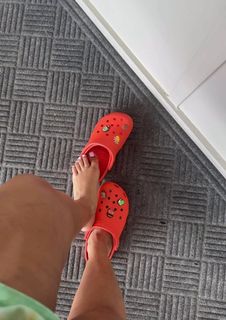 Queen Naija feet photo 8