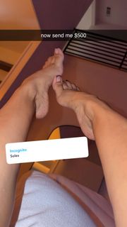 Queen Naija feet photo 7