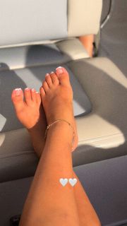Queen Naija feet photo 9